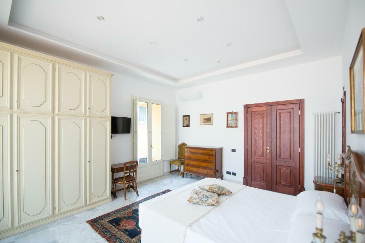 Palazzo Doria D'Angri Suites Νάπολη Εξωτερικό φωτογραφία