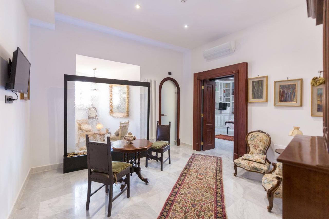 Palazzo Doria D'Angri Suites Νάπολη Εξωτερικό φωτογραφία